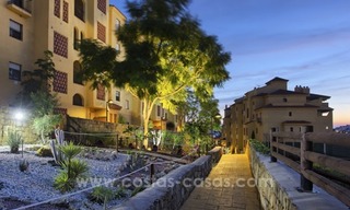 Bargain apartment for sale, New Golden Mile, Marbella - Estepona 5