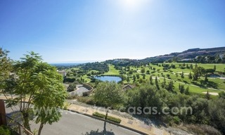Bargain. Beautiful villa with sea and golf views for sale in Benahavís - Marbella 1