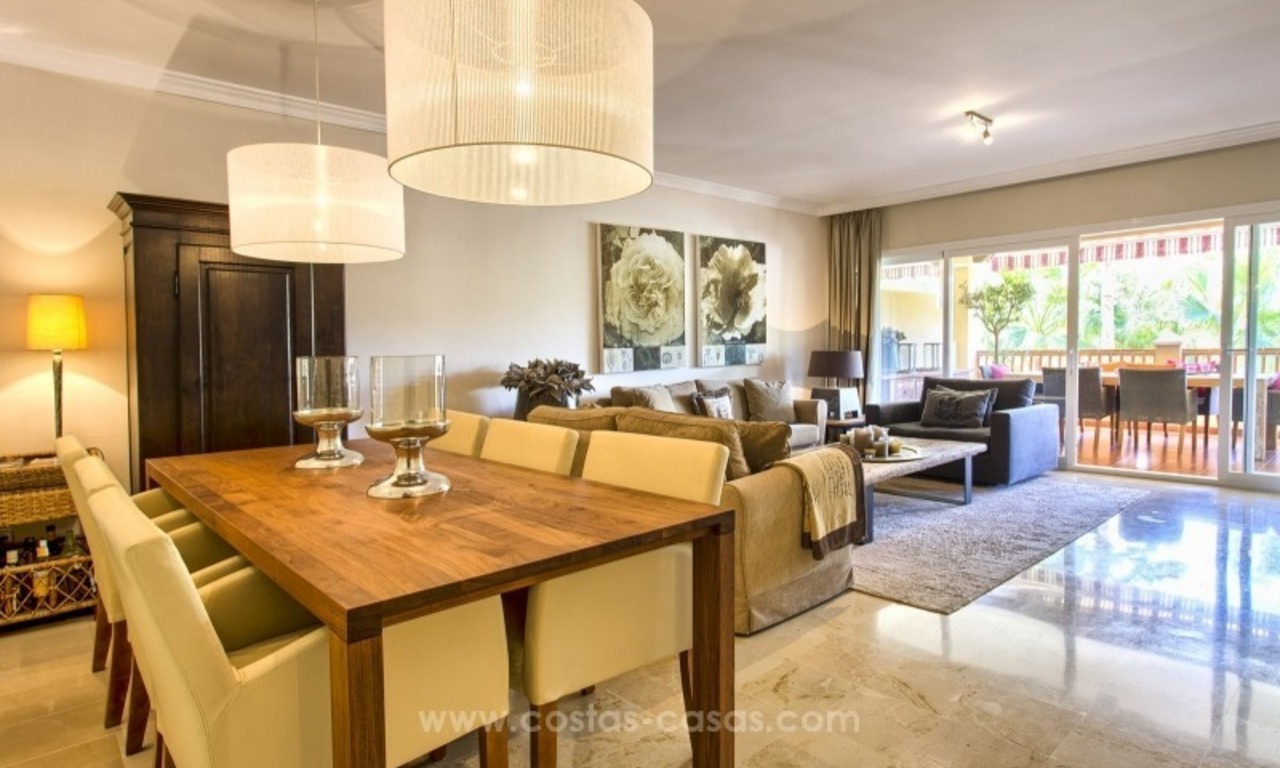 Spacious frontline golf apartment for sale in Estepona - Benahavis – Marbella 7