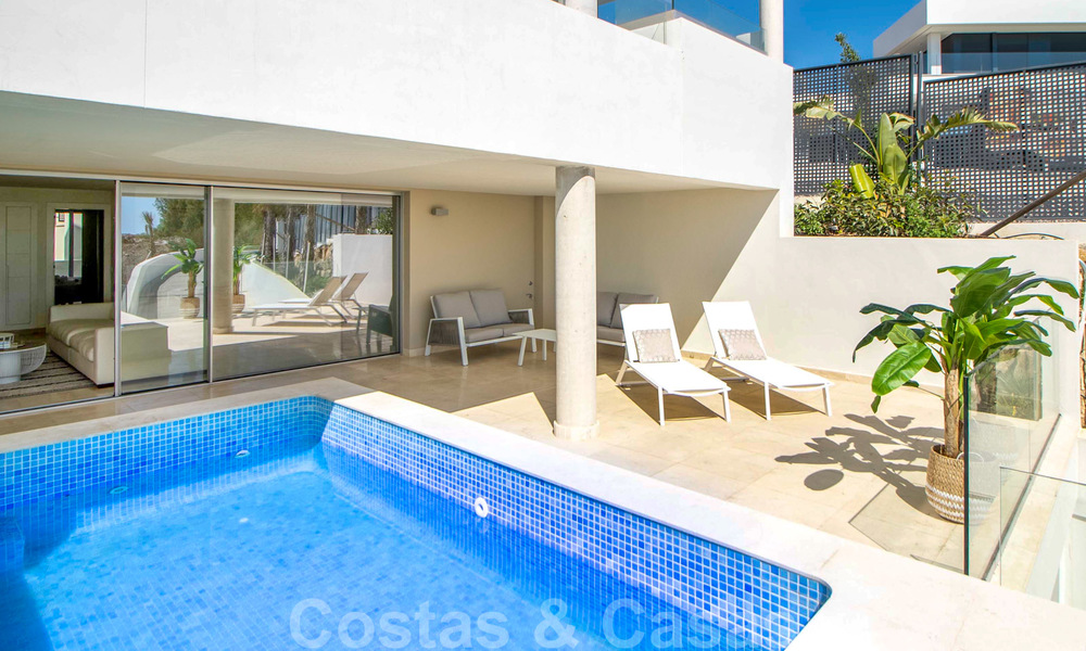 Modern design apartments with private pool for sale in boutique complex in Nueva Andalucia in Marbella 28760