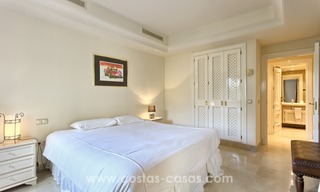 Large luxury apartment for sale close to Puerto Banus in Nueva Andalucia, Marbella 30