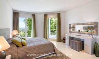 Villa for sale in Benahavis - Marbella: Exceptional Design and architecture, Exceptional Views in Exclusive El Madroñal 18