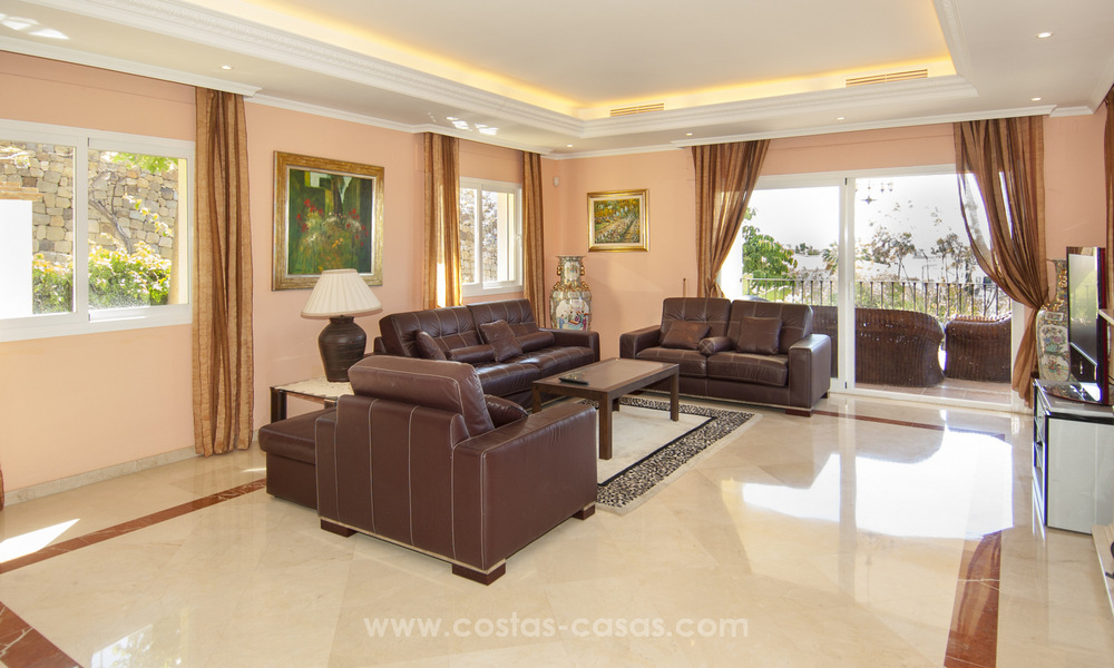 Villa with fantastic golf and sea views for sale in Benahavis - Marbella 29748