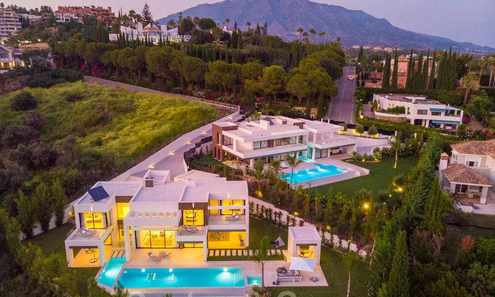 New modern villa in the heart of the golf valley, Nueva Andalucía, Marbella 28962