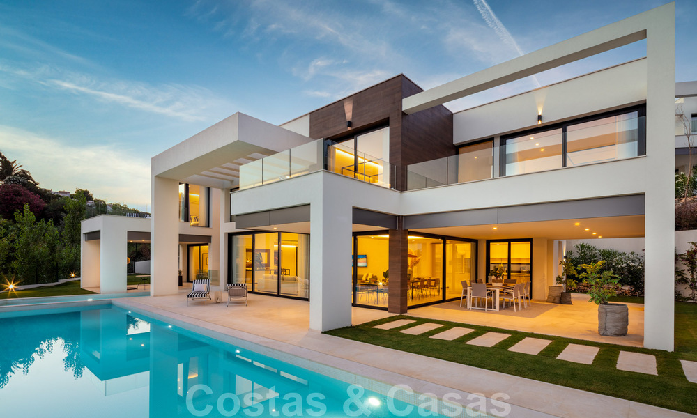 New modern villa in the heart of the golf valley, Nueva Andalucía, Marbella 28965