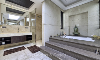 Cozy contemporary style villa with stunning views for sale in La Zagaleta, Marbella - Benahavis 18192 