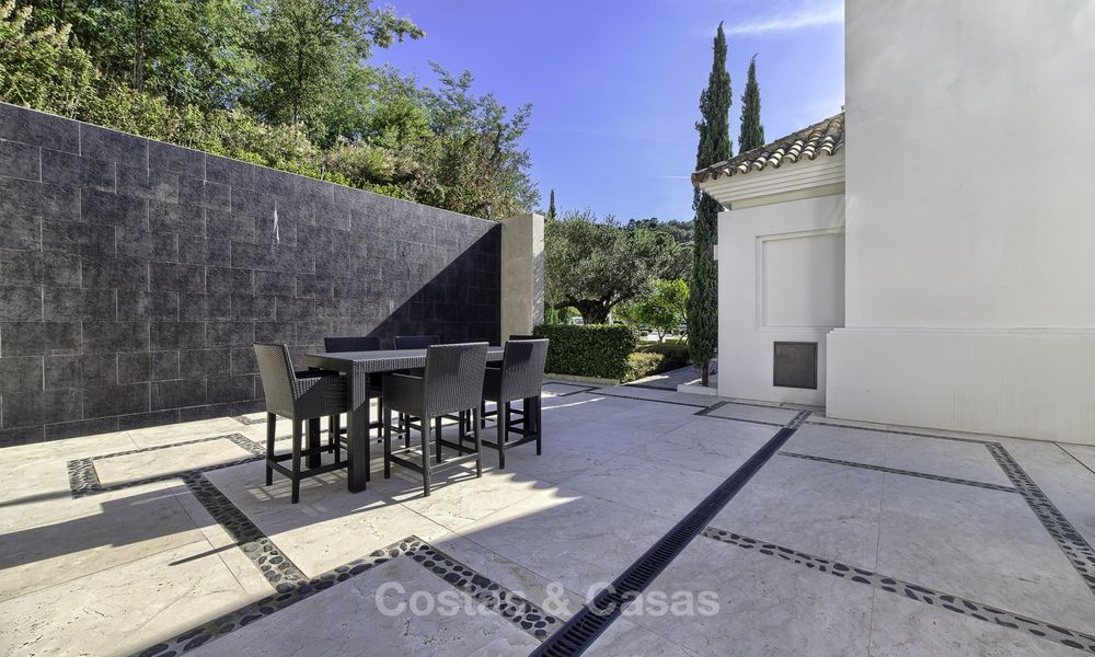 Cozy contemporary style villa with stunning views for sale in La Zagaleta, Marbella - Benahavis 18195