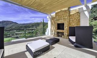 Cozy contemporary style villa with stunning views for sale in La Zagaleta, Marbella - Benahavis 18196 