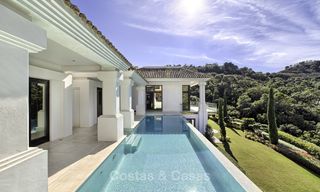 Cozy contemporary style villa with stunning views for sale in La Zagaleta, Marbella - Benahavis 18197 
