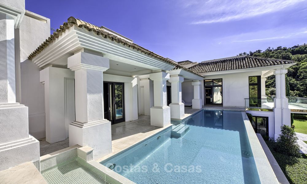 Cozy contemporary style villa with stunning views for sale in La Zagaleta, Marbella - Benahavis 18198
