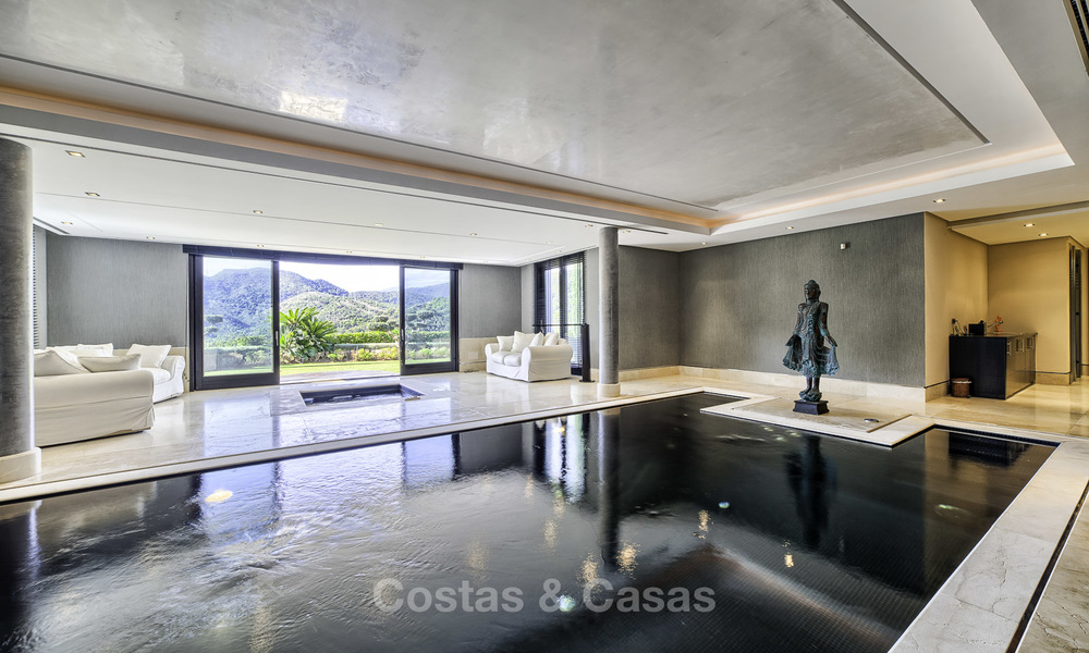 Cozy contemporary style villa with stunning views for sale in La Zagaleta, Marbella - Benahavis 18204