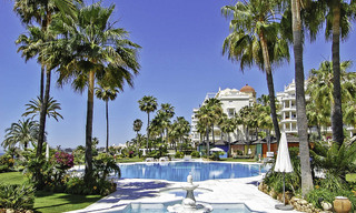 Beachfront luxury apartments for sale in Las Dunas Park, New Golden Mile, Marbella - Estepona 42382 