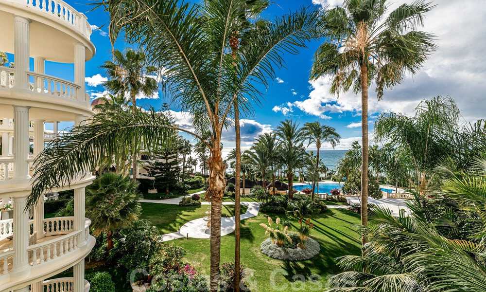Beachfront luxury apartments for sale in Las Dunas Park, New Golden Mile, Marbella - Estepona 42397