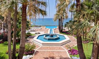 Beachfront luxury apartments for sale in Las Dunas Park, New Golden Mile, Marbella - Estepona 42983 