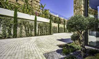 Ready to move in. Modern villa for sale, frontline golf in Benahavis - Marbella 15071 