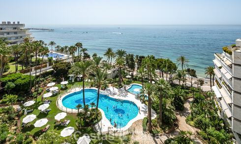 For Sale Apartment in Gran Marbella: frontline beach complex 777200