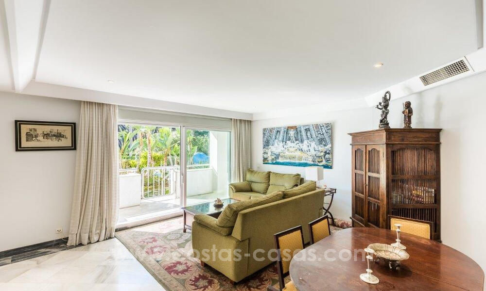 For Sale Apartment in Gran Marbella: frontline beach complex 777214