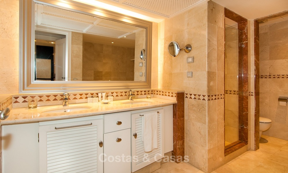 For sale in Hotel Kempinski, Marbella - Estepona: Renovated apartment in modern style 345