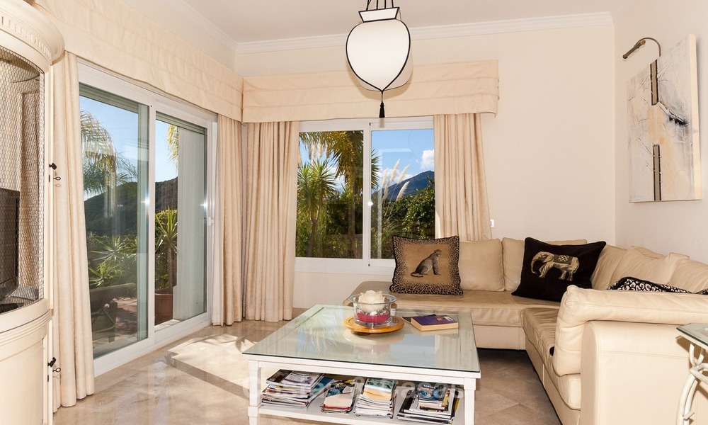 Elegant, south facing frontline golf villa for sale, located in Benahavis - Marbella with sea views 612
