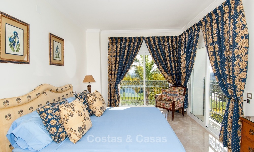 Elegant, south facing frontline golf villa for sale, located in Benahavis - Marbella with sea views 628
