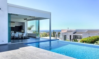 Exclusive modern villa for sale on golf resort with sea and golf views in Benahavis - Marbella 1025 