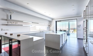 Exclusive modern villa for sale on golf resort with sea and golf views in Benahavis - Marbella 1035 