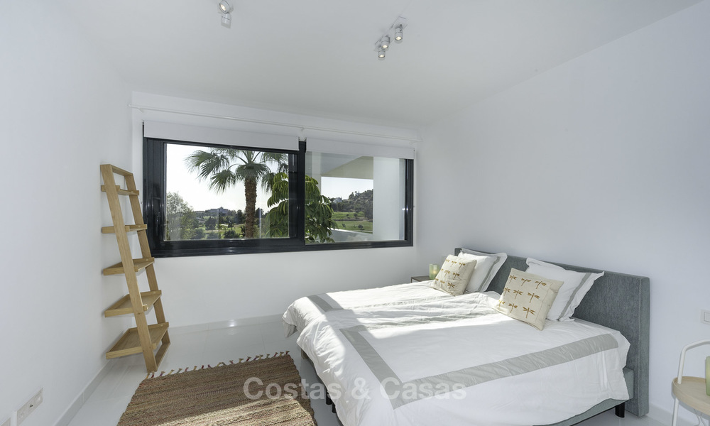 Ready to move in! Modern golf apartments for sale in the area of Benahavis - Marbella 24214