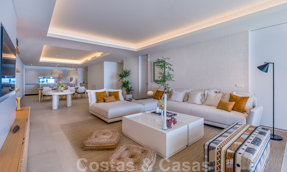 Luxurious Modern Apartments for sale, Seafront Location in Estepona centre. Completed! 40594