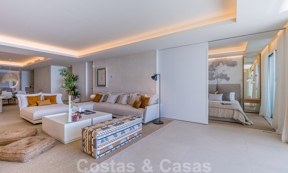 Luxurious Modern Apartments for sale, Seafront Location in Estepona centre. Completed! 40598