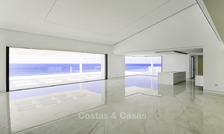 Exclusive New, Modern Beachfront Apartments for sale, New Golden Mile, Marbella - Estepona. Ready to move in. 18743 