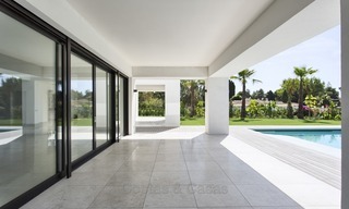 Brand-new, Beachside, Contemporary Style Villa for sale, Ready to Move in, Marbella West 1493 