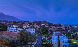 Contemporary style Apartment with Panoramic Sea-, Golf- and Mountain views for sale in La Quinta, Benahavis - Marbella 1527 
