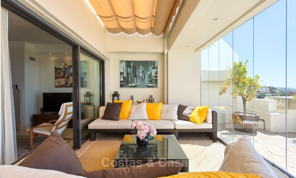 Modern Contemporary style Penthouse apartment with Sea Views for sale in Los Monteros, Marbella 1588