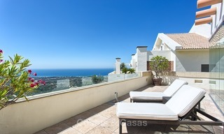Modern Contemporary style Penthouse apartment with Sea Views for sale in Los Monteros, Marbella 1592 