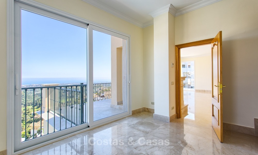 New Villa with Panoramic Sea- and Golf Views for sale, Benahavis, Marbella 1737