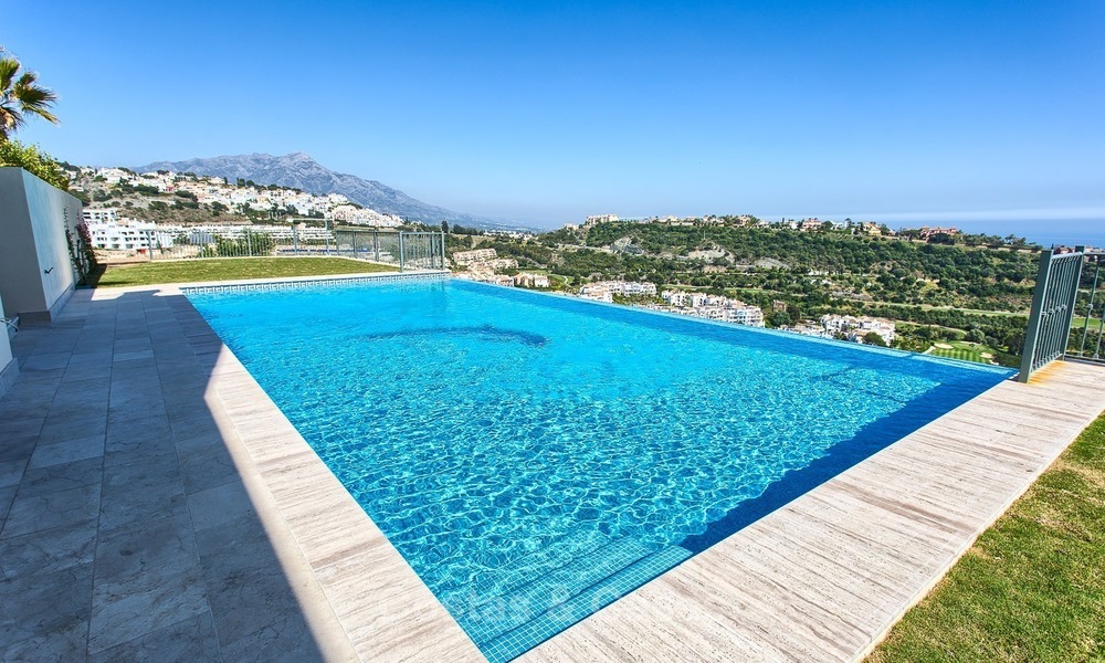 New Villa with Panoramic Sea- and Golf Views for sale, Benahavis, Marbella 1749