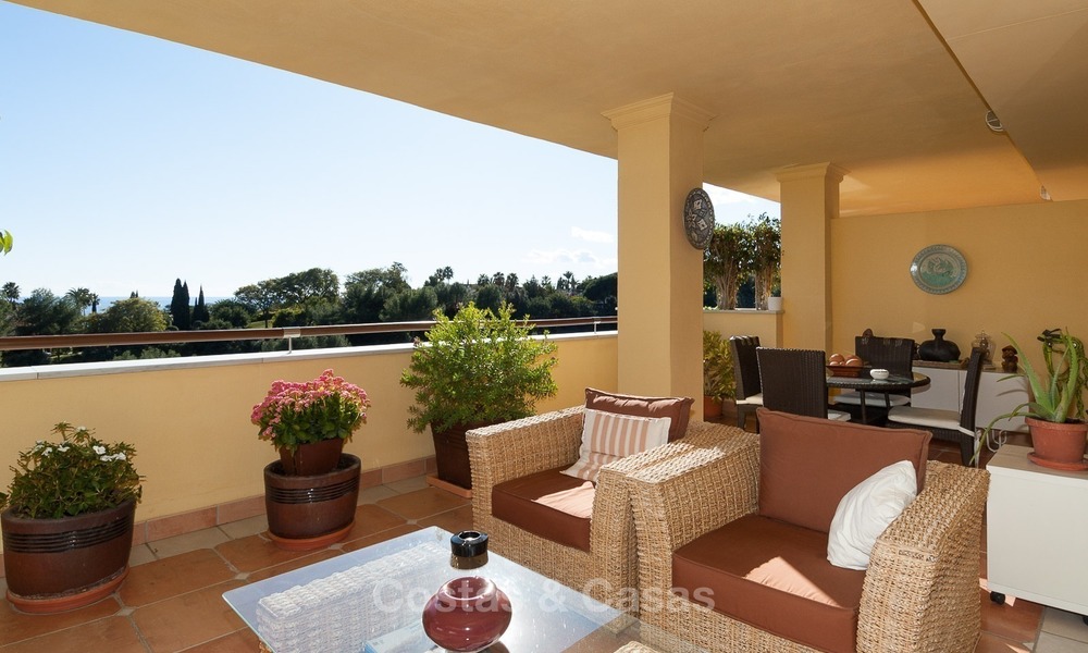 Luxury apartment for sale in Sierra Blanca, on The Golden Mile, Marbella 1928