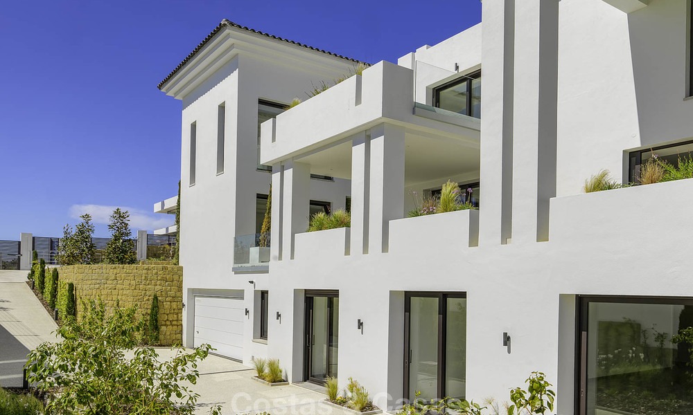 Elegant designer style villa for sale, frontline golf on a golf resort on the New Golden Mile, Marbella - Benahavis 13861