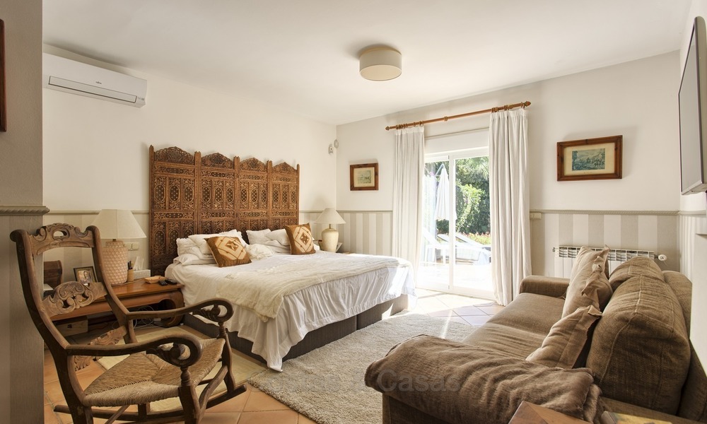 Beachside Villa - Bungalow for sale, on The New Golden Mile, at walking distance from the Beach, Marbella, Estepona 2216