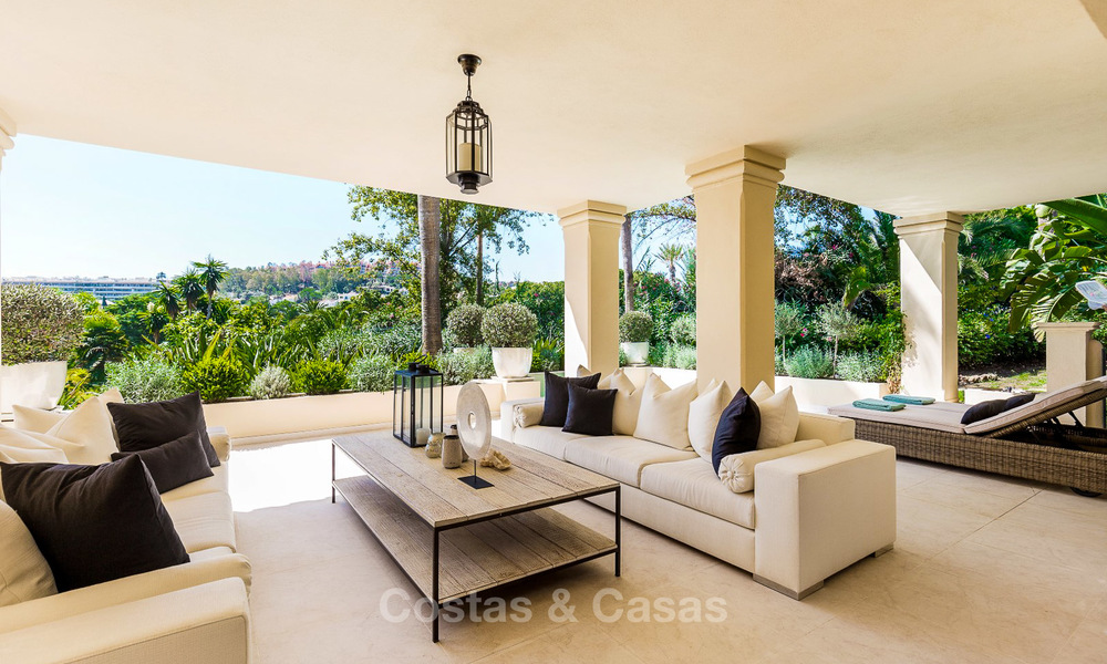Frontline golf, modern renovated luxury apartment for sale in Nueva Andalucia - Marbella 2923