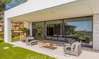 Ready to move in Modern Contemporary Villa near Golf with Sea Views for sale in Benahavis - Marbella 33943 
