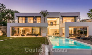Ready to move in Modern Contemporary Villa near Golf with Sea Views for sale in Benahavis - Marbella 33952 