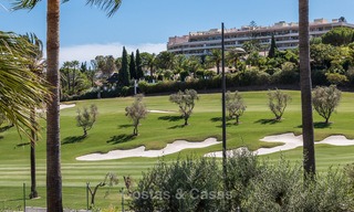 Frontline golf, luxurious Apartment for sale in Nueva Andalucia - Marbella 4090 