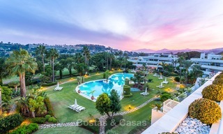 Frontline golf, modern, spacious, luxury penthouse for sale in Nueva Andalucia - Marbella 2570 