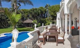 Exclusive villa for sale on a large plot with sea view in Marbella - Estepona 33992 