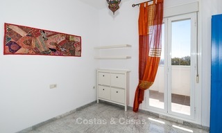 Apartment for sale with sea view on the Golden Mile at walking distance from the beach and Marbella center 2636 
