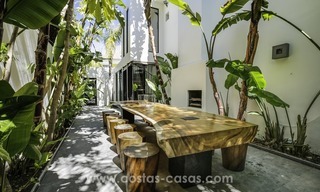 Renovated villa for sale in a Contemporary style, near the beach in Los Monteros, Marbella 2678 