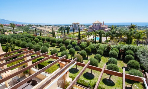 Luxury Penthouse Apartment for Sale in a Five Star Golf Resort on the New Golden Mile in Benahavis - Marbella 3083