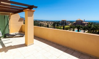 Luxury Penthouse Apartment for Sale in a Five Star Golf Resort on the New Golden Mile in Benahavis - Marbella 3087 