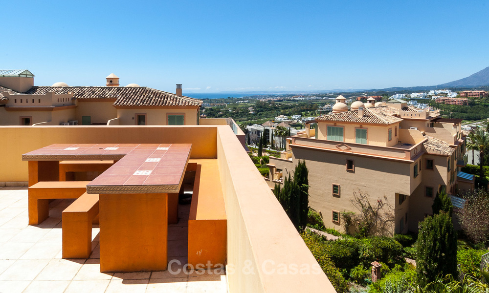 Luxury Penthouse Apartment for Sale in a Five Star Golf Resort on the New Golden Mile in Benahavis - Marbella 3092
